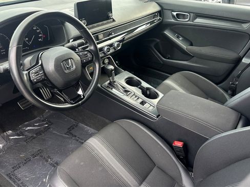Used 2023 Honda Civic Sport image 10