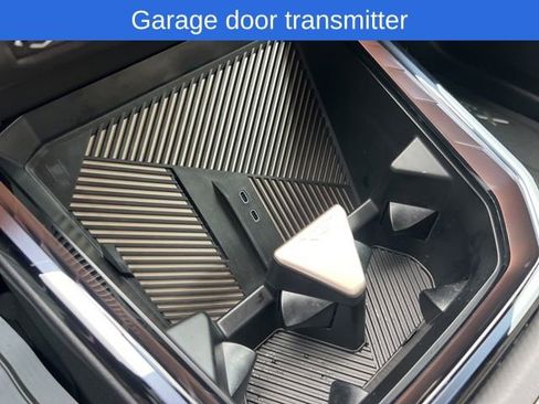 Used 2025 BMW X3 xDrive30i w/ Convenience Package image 18