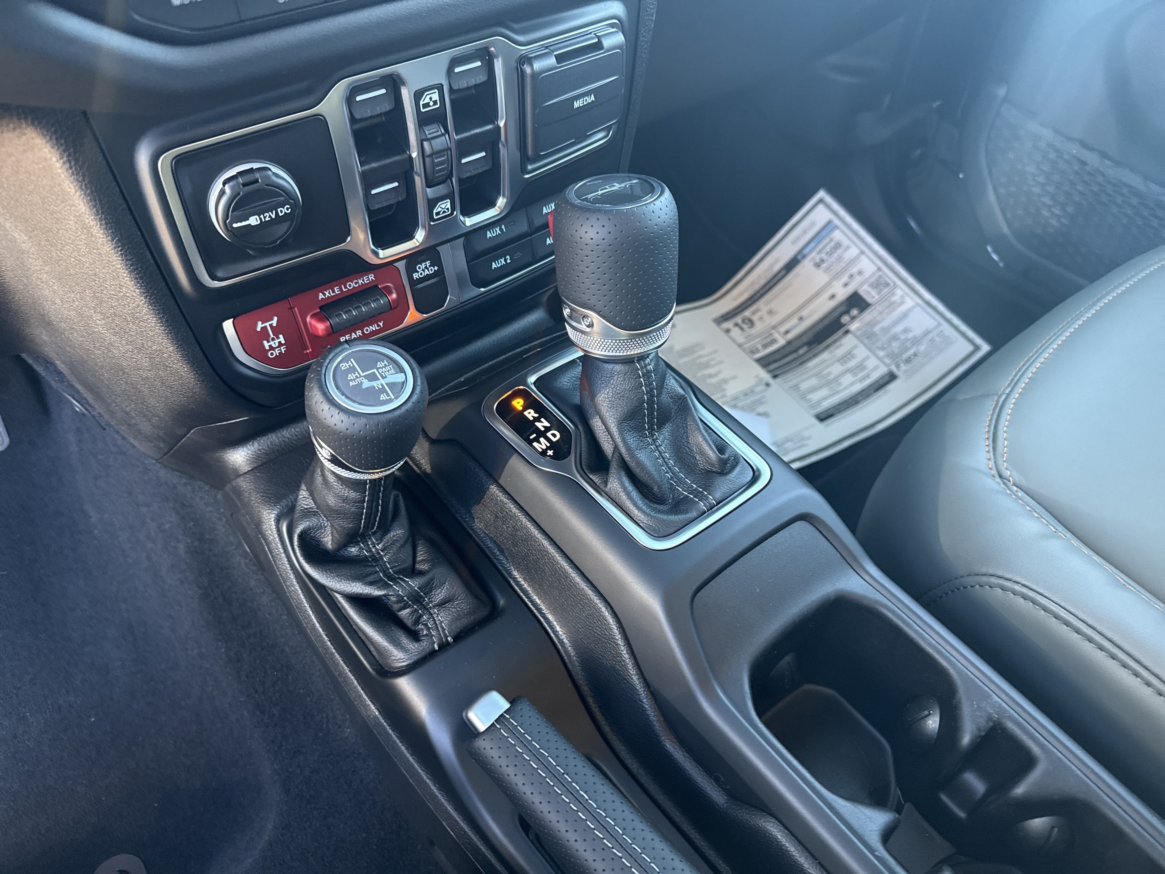 New 2026 Jeep Gladiator Mojave AWD/4WD image 31