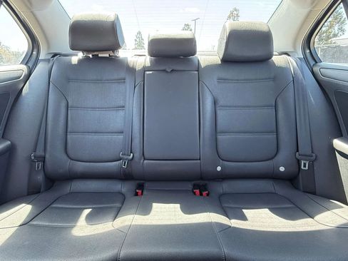 Used 2012 Volkswagen Jetta SE image 22