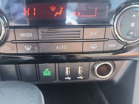 Used 2024 Mitsubishi Eclipse Cross SE image 25