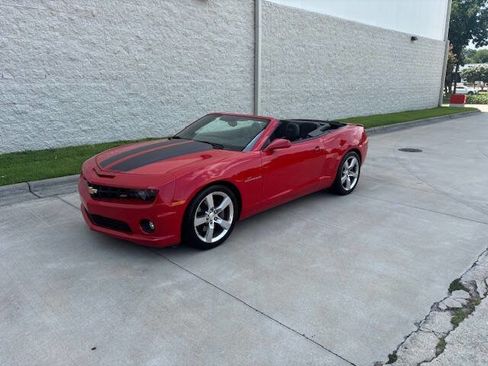 Used 2011 Chevrolet Camaro SS w/ RS Package image 3