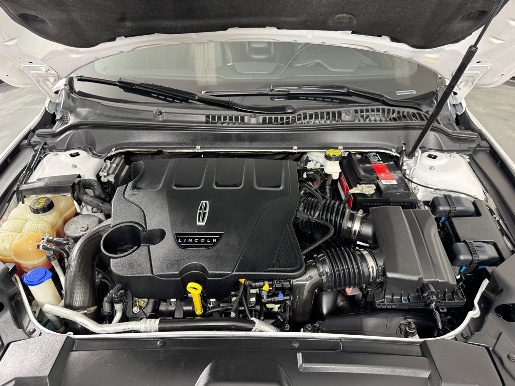 Used 2019 Lincoln MKZ Reserve w/ Luxury Package AWD/4WD image 27