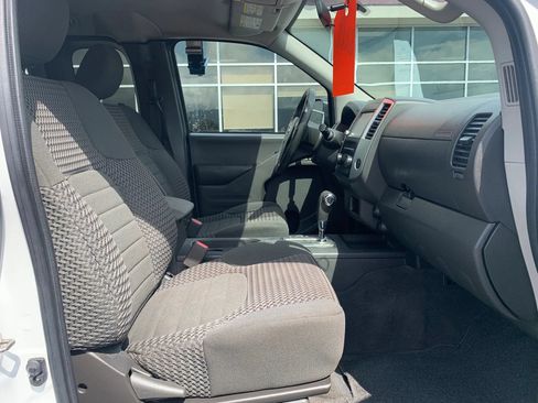 Used 2019 Nissan Frontier SV RWD image 20