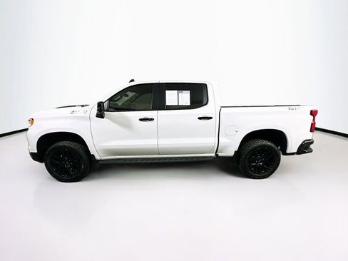 Used 2024 Chevrolet Silverado 1500 LT Trail Boss w/ LT Trail Boss Premium Package AWD/4WD image 4