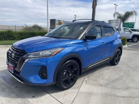 Used 2023 Nissan Kicks SR FWD image 1