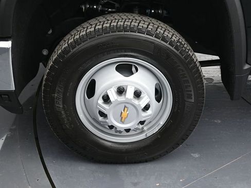 New 2026 Chevrolet Silverado 3500 W/T image 24