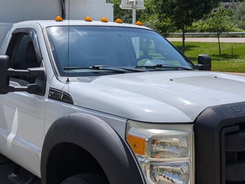 Used 2011 Ford F550 2WD Regular Cab Super Duty w/ Payload Upgrade Pkg image 15