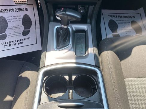 Used 2022 Dodge Charger R/T w/ Harman/Kardon Audio Group image 22