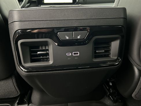 New 2026 GMC Sierra 2500 AT4X image 58