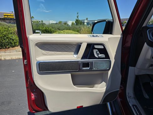 Used 2022 Mercedes-Benz G 63 AMG 4MATIC image 24