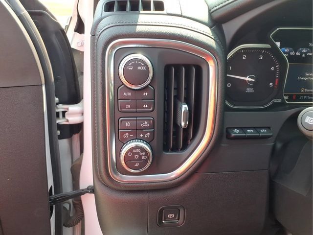 Used 2021 GMC Sierra 3500 Denali w/ Denali Ultimate Package AWD/4WD image 19