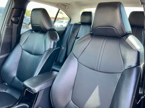 Used 2020 Toyota Corolla XLE FWD image 38