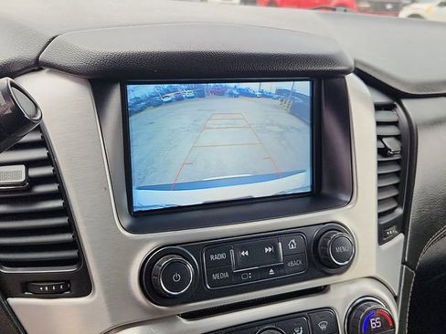 Used 2018 GMC Yukon SLT AWD/4WD image 11