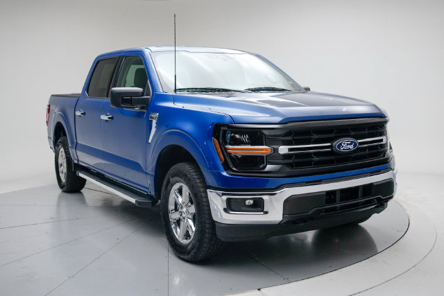 Used 2025 Ford F150 XLT w/ Equipment Group 301A Standard AWD/4WD image 8