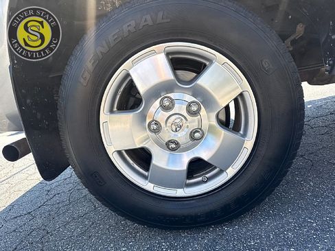 Used 2013 Toyota Tundra 2WD Double Cab image 8