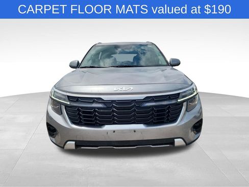 Used 2025 Kia Seltos EX FWD image 2