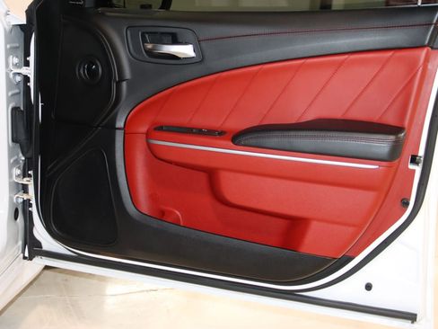 Used 2022 Dodge Charger Scat Pack RWD image 61