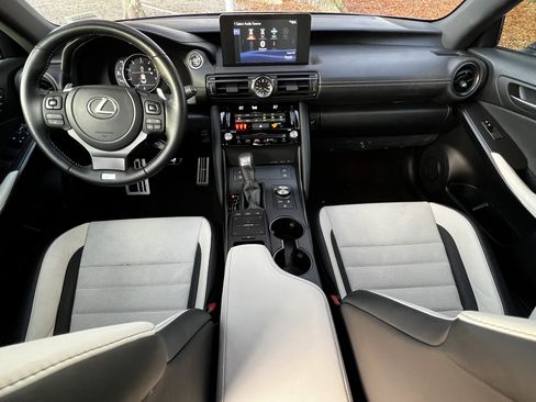 Certified 2025 Lexus IS 350 F Sport image 35
