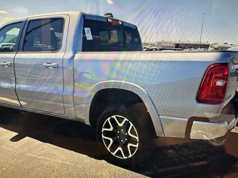 Used 2025 RAM 1500 Laramie AWD/4WD image 8