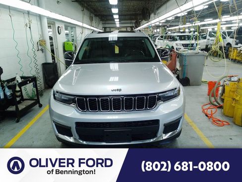 Used 2021 Jeep Grand Cherokee L Limited image 1