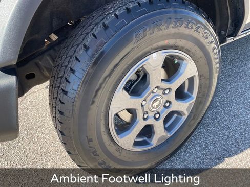 Used 2025 Ford Bronco Big Bend image 9