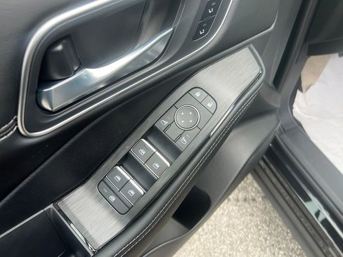 New 2026 Nissan Rogue Platinum image 12