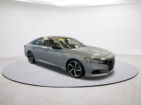Used 2022 Honda Accord Sport image 6