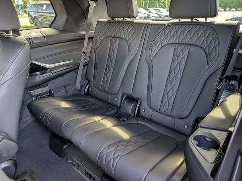 New 2027 BMW X7 M60i AWD/4WD image 31