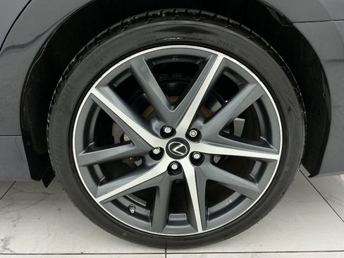 Used 2018 Lexus GS 350 F Sport RWD image 46