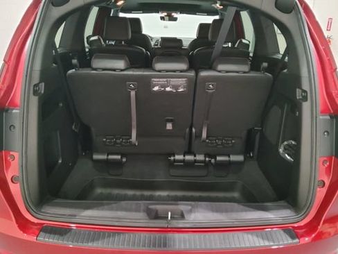 Used 2024 Honda Odyssey Sport image 12