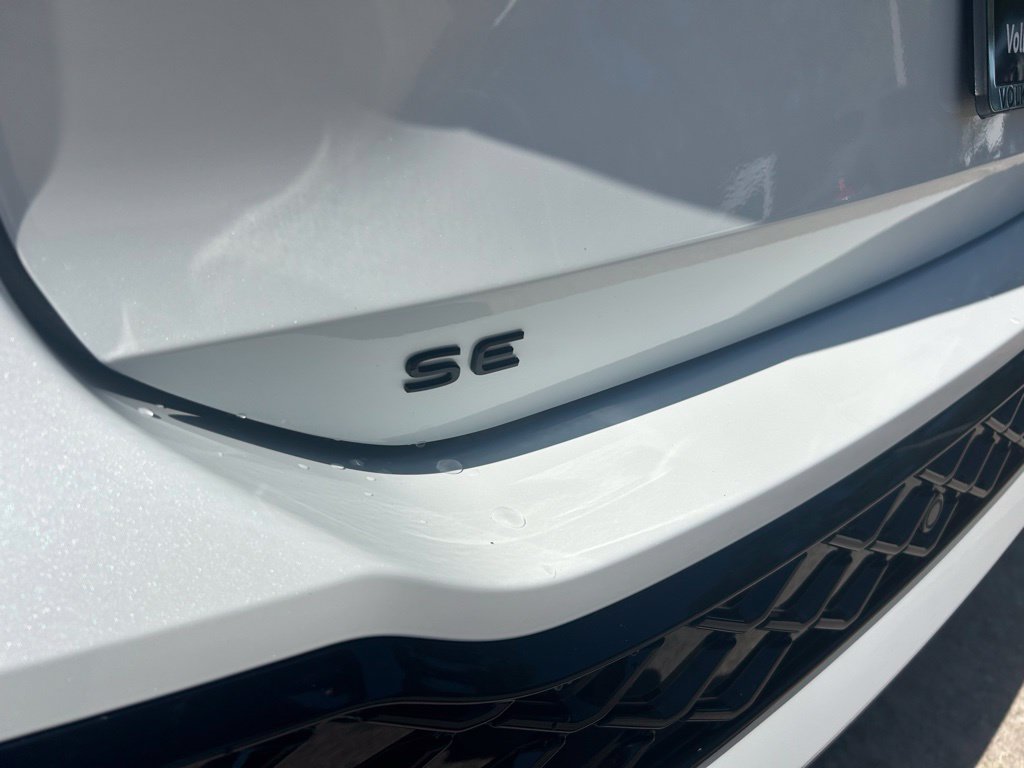 New 2026 Volkswagen Tiguan SE R-Line FWD image 31