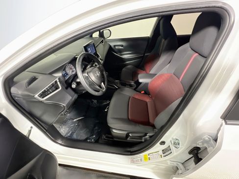Used 2023 Toyota Corolla SE FWD image 15