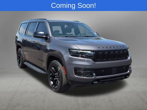Used 2024 Jeep Wagoneer Series II AWD/4WD image 8