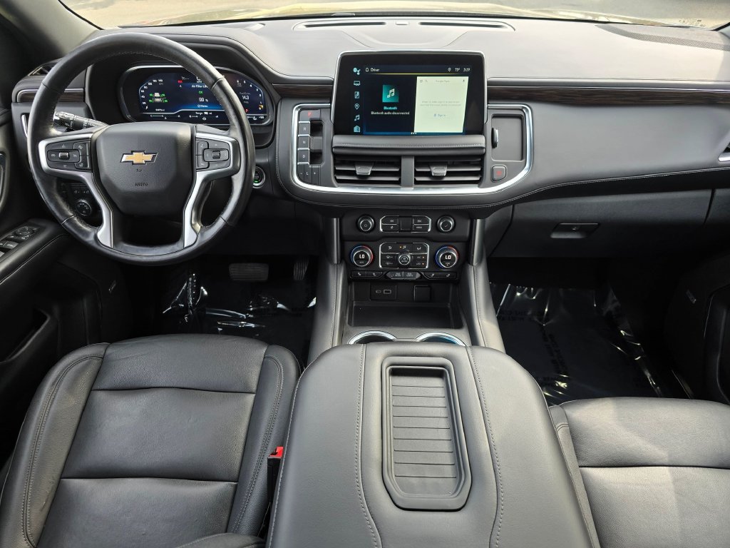Used 2022 Chevrolet Suburban LT w/ Luxury Package AWD/4WD image 19