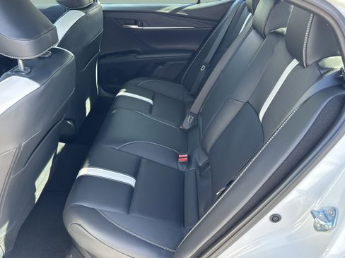 Certified 2026 Toyota Camry SE FWD image 24