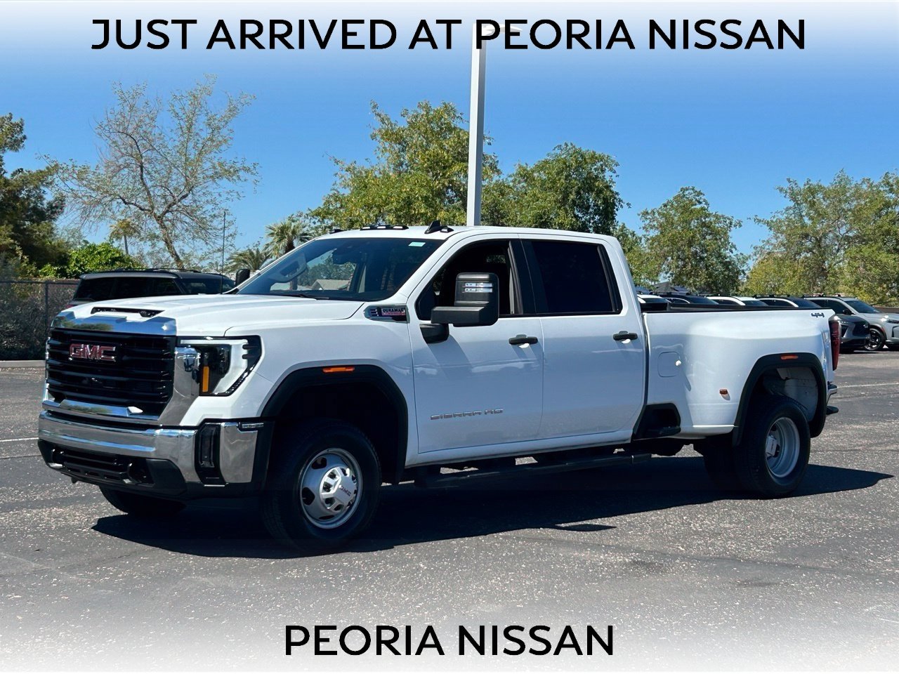 Used 2026 GMC Sierra 3500 Pro w/ Convenience Package AWD/4WD image 1