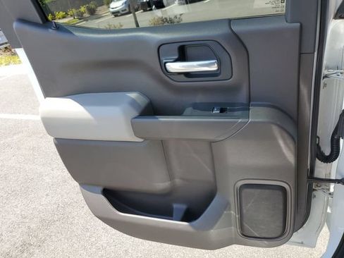 Used 2021 Chevrolet Silverado 1500 LT RWD image 19