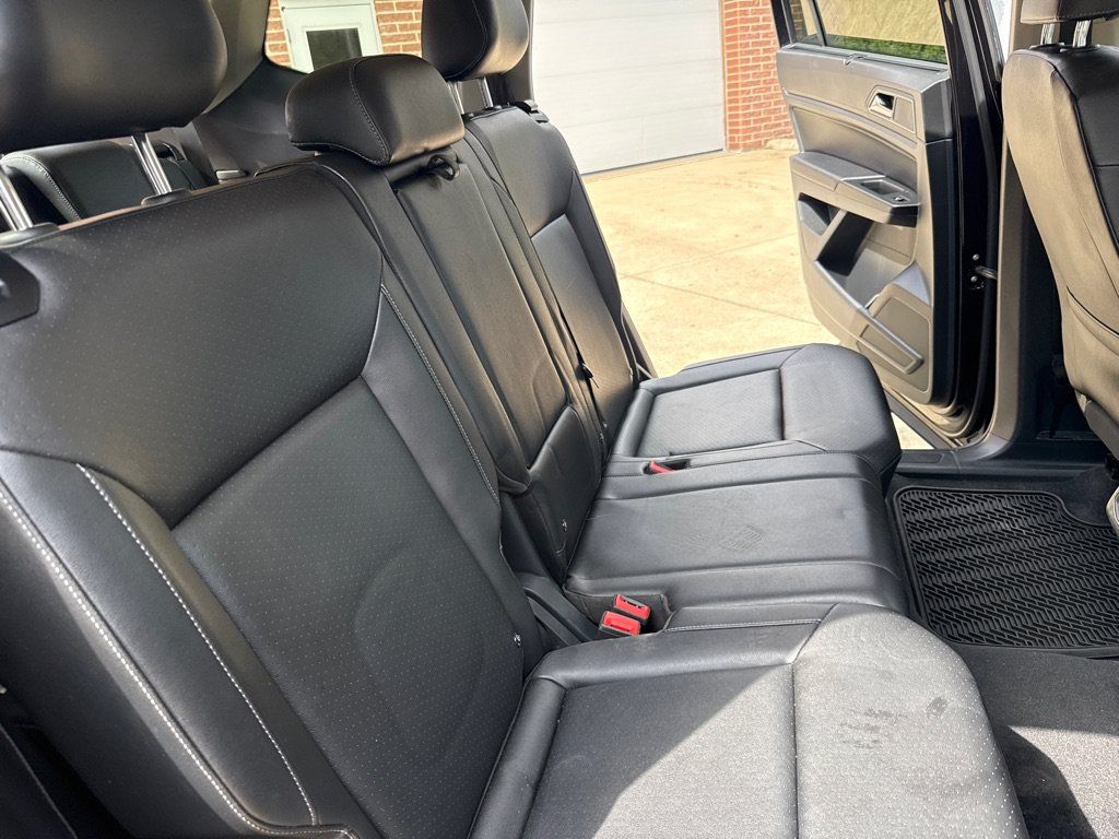 Used 2019 Volkswagen Atlas SE w/ Towing Package AWD/4WD image 15