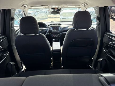 Used 2023 Chevrolet TrailBlazer LT FWD image 8