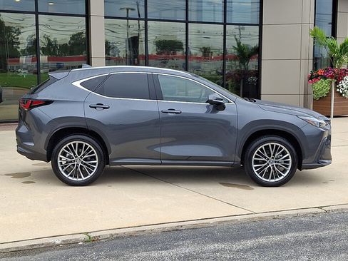 Used 2026 Lexus NX 350h AWD w/ Accessory Package (2T) image 7