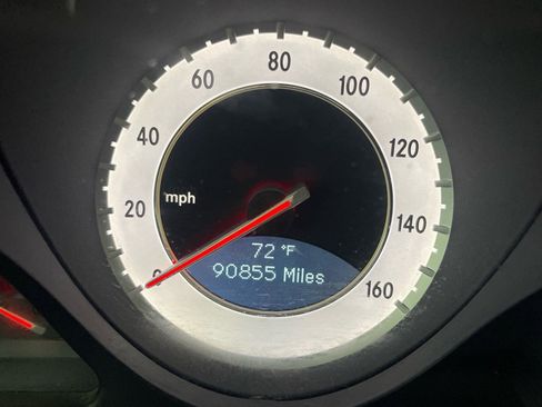 Used 2009 Mercedes-Benz SL 550 image 32