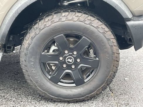 Used 2025 Ford Bronco Outer Banks AWD/4WD image 10