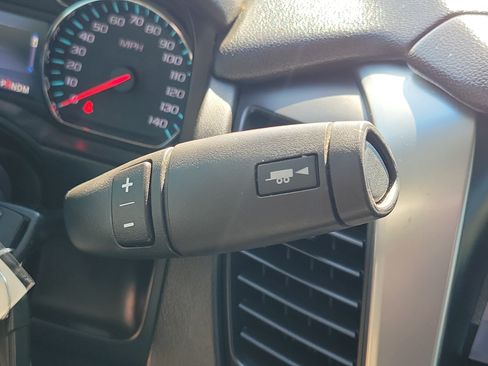 Used 2015 Chevrolet Tahoe LT RWD image 26