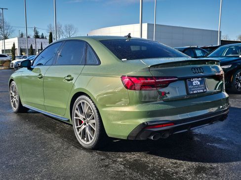 Used 2023 Audi S4 Premium Plus w/ Premium Plus Package image 4