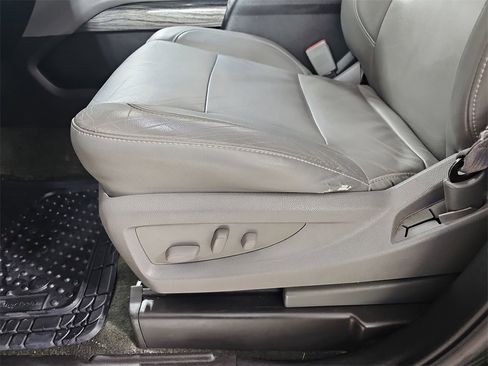 Certified 2015 Chevrolet Tahoe LT image 36