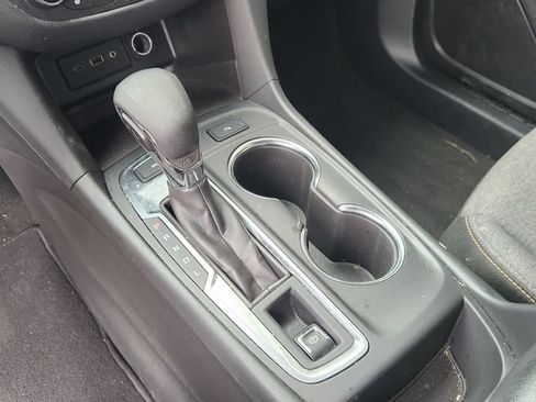 Used 2024 Chevrolet Equinox LT AWD/4WD image 18