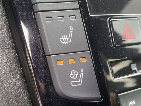 Used 2021 INFINITI QX50 Autograph image 32