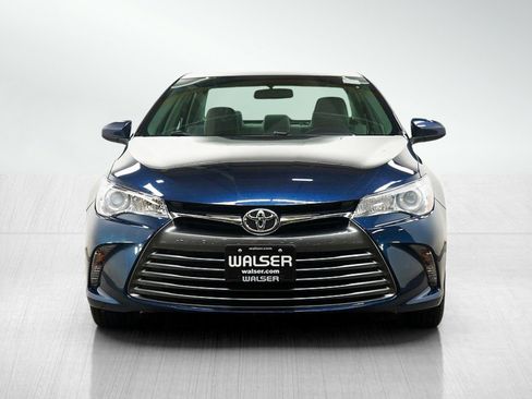 Used 2015 Toyota Camry LE FWD image 8