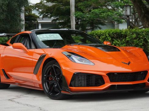 Used 2019 Chevrolet Corvette ZR1 RWD image 6